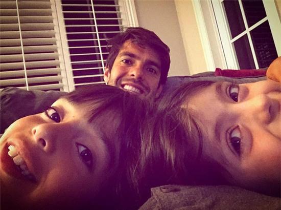 cuoc-song-sau-ly-hon-cua-kaka-2