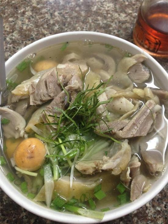 phở