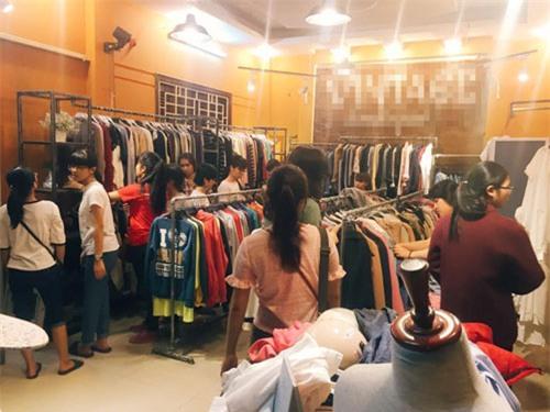 hàng thùng, hàng thùng giá rẻ, địa chỉ mua hàng thùng, bán hàng thùng, hàng thùng Đông Tác, kinh doanh hàng thùng, quần áo hàng thùng, hàng sida, hàng second-hand