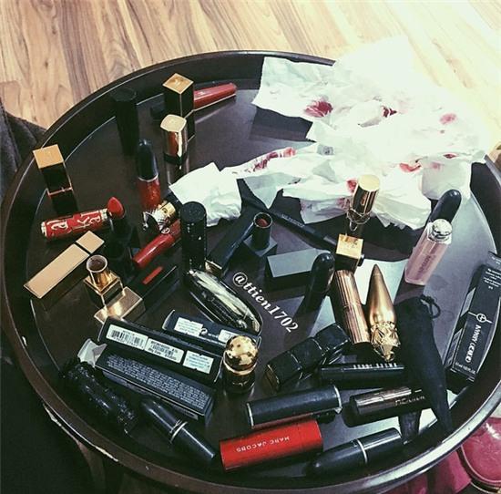 Chùm ảnh: Cuộc sống siêu xa xỉ đáng ghen tị của các thiếu gia, kiều nữ ở Việt Nam - Ảnh 28.