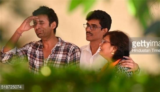 Ban trai dien vien 'Co dau 8 tuoi' phai nhap vien hinh anh 1