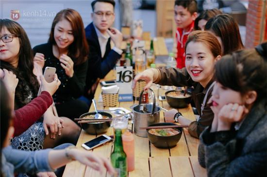 Trông mặt mà chặt chém, thói quen xấu khó bỏ của không ít hàng quán ở Hà Nội - Ảnh 1.