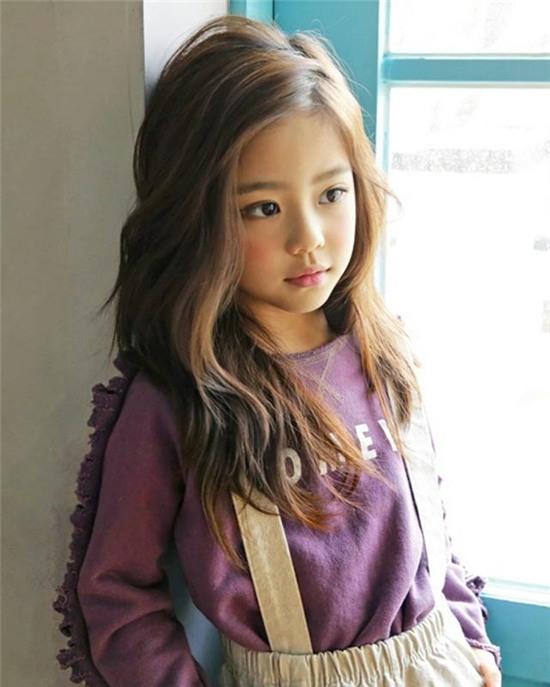 Mẫu nhí Hàn Quốc sở hữu vẻ đẹp dịu dàng, sang chảnh không thua gì hot girl - Ảnh 8.