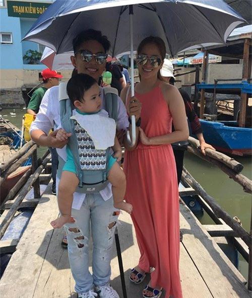 Khánh Thi, Phan Hiển