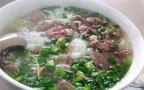 ha noi: tra tien pho bo, nguoi dan an toan thit lon - 1