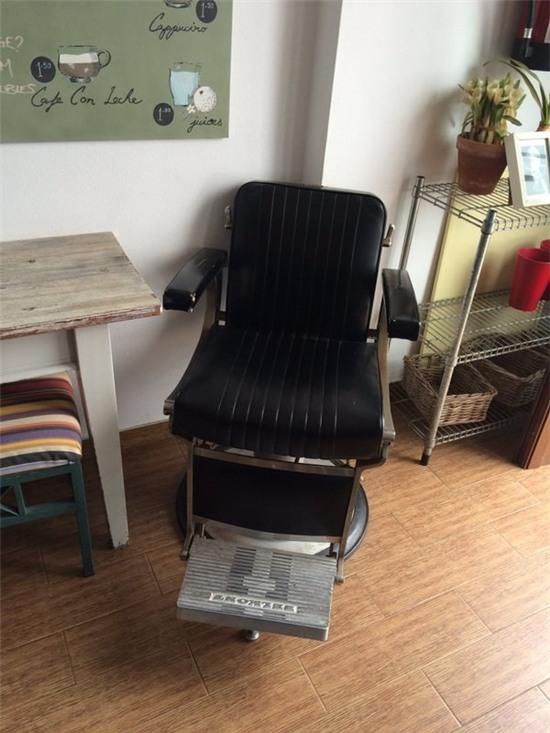 Những địa điểm ăn uống kì dị nên bị đốt trước khi trở thành chuỗi nhà hàng - Ảnh 9.