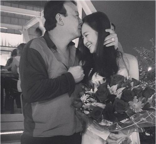 Bức ảnh khiến Giáng My phải tiết lộ danh tính cha ruột của con.