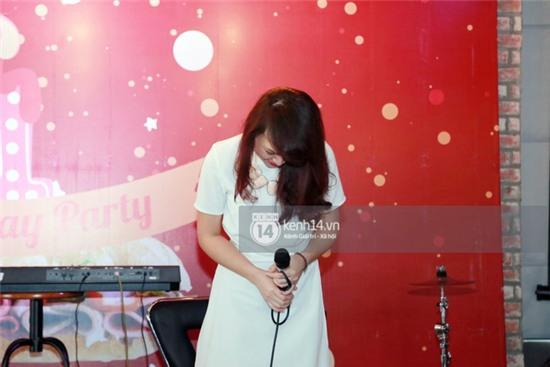 Minh Nhật Masterchef cúi đầu xin lỗi vì đã nhận vơ chiếc bánh mang tặng trường Ams - Ảnh 4.