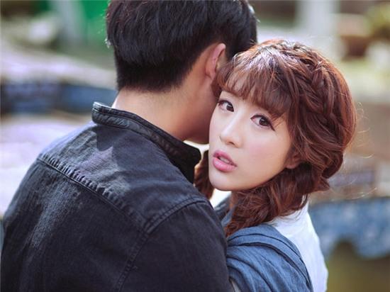 chiec bao cao su em giau trong tui xach - 2