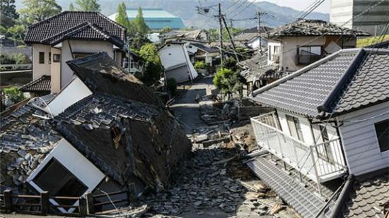 tuong trinh cua nguoi viet tu tam chan dong dat nhat ban hinh anh 1