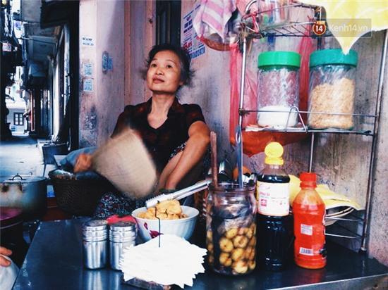 Mới đầu hè, người Hà Nội đã kêu trời vì thiếu nước sạch - Ảnh 1.