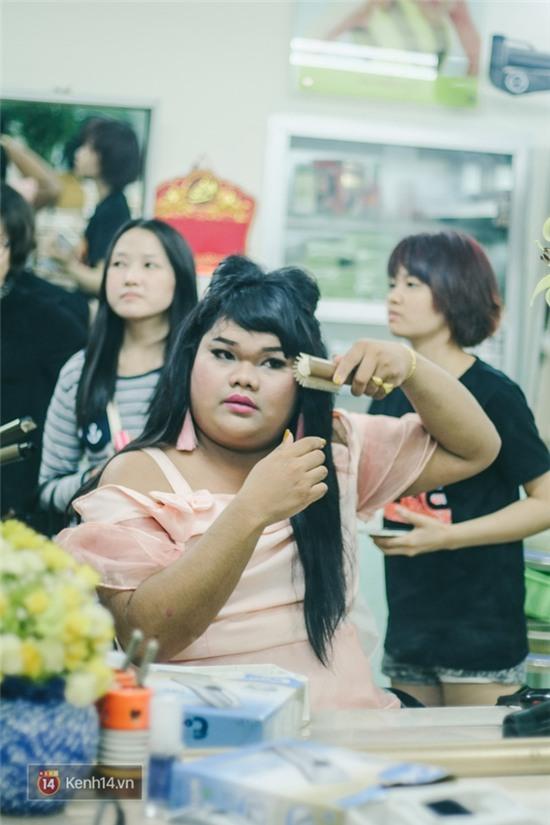 Chùm ảnh: 1001 biểu cảm của Happy Polla tại sự kiện khiến fan Việt thích thú - Ảnh 13.