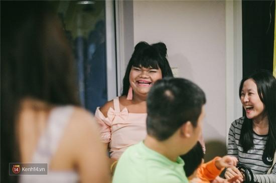 Chùm ảnh: 1001 biểu cảm của Happy Polla tại sự kiện khiến fan Việt thích thú - Ảnh 9.