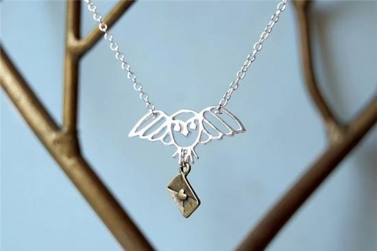 Bộ trang sức Harry Potter đưa bạn đến với thế giới phù thủy kỳ bí - Ảnh 8.