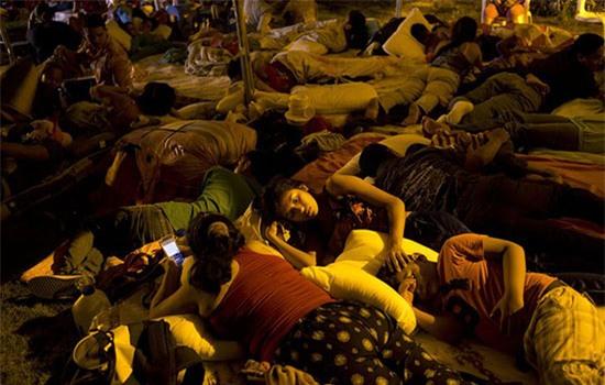 Cảnh tượng như tận thế sau động đất kinh hoàng ở Ecuador