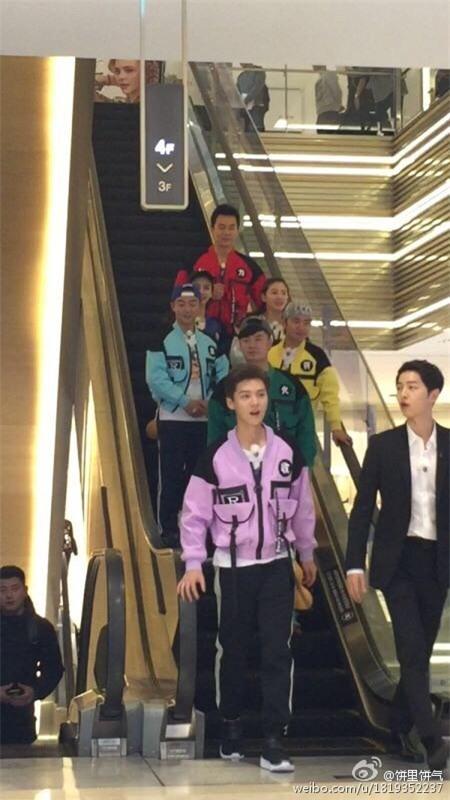 Song Joong Ki bị chỉ trích “hám tiền” khi ưu tiên Running Man bản Trung - Ảnh 5.