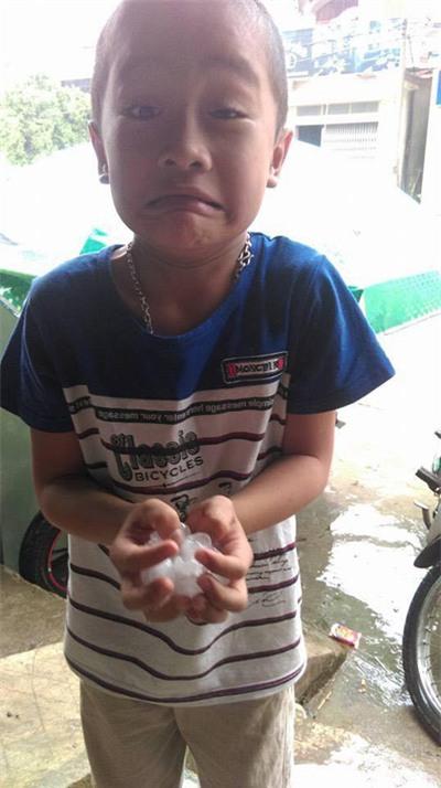 mưa đá, dông lốc