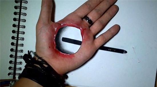 kinh hãi nhũng búc tranh 3d trong lòng bàn tay hinh anh 3