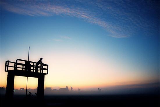 Que lua Viet Nam dep la trong suong som hinh anh 2