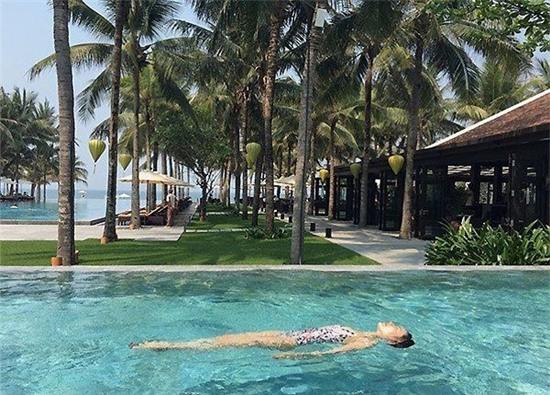 Kieu nu 'Huong mua he' khoe anh di nghi o Hoi An hinh anh 2