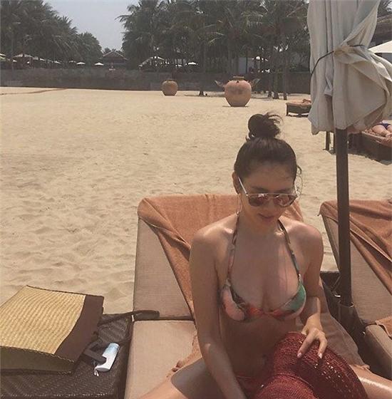 Kieu nu 'Huong mua he' khoe anh di nghi o Hoi An hinh anh 3