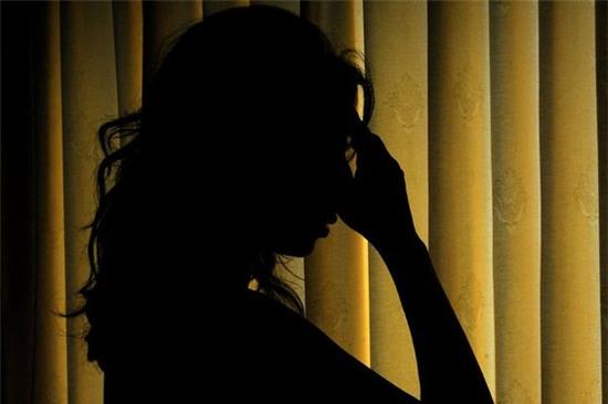 tỉnh giấc giữa đêm