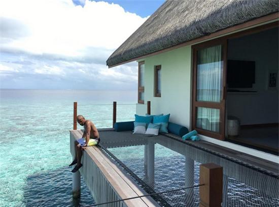 'Độc cô cầu bại'