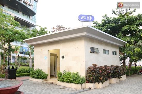 Clip: Trải nghiệm ứng dụng tìm nhà vệ sinh công cộng miễn phí trên điện thoại ở Đà Nẵng - Ảnh 5.