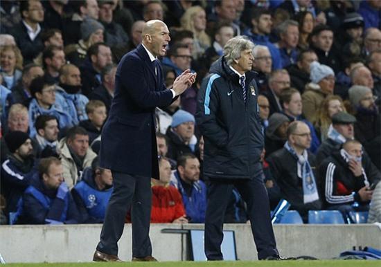 hlv-zidane-rach-toac-quan-van-hang-say-chi-dao-4