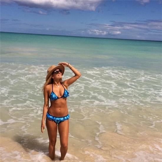 Vừa bị vợ bỏ, sao trẻ MU đã cặp kè với chân dài showbiz - Ảnh 8.