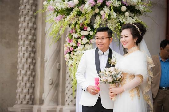 dam-cuoi-xa-hoa-3-ngay-cua-co-dau-nam-dinh-1