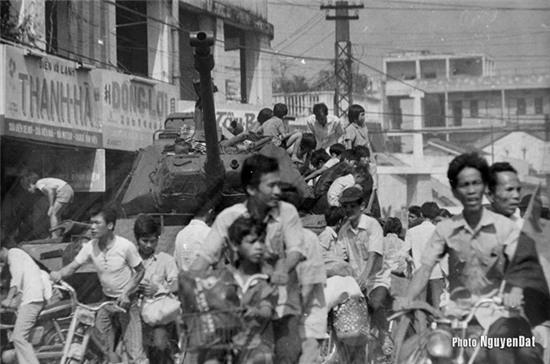 Khoanh khac Sai Gon 30/4/1975 cua thanh nien 19 tuoi hinh anh 10