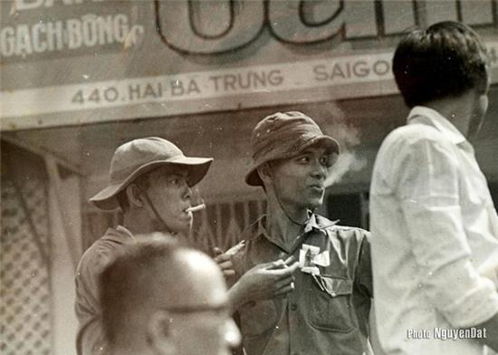 Khoanh khac Sai Gon 30/4/1975 cua thanh nien 19 tuoi hinh anh 16
