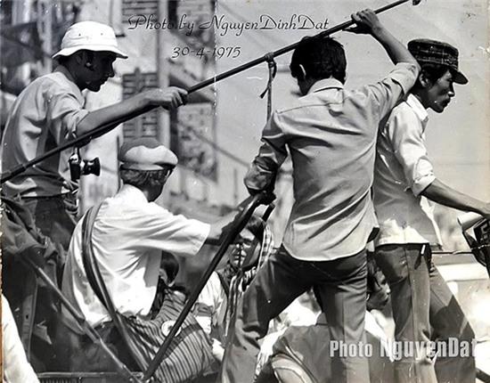 Khoanh khac Sai Gon 30/4/1975 cua thanh nien 19 tuoi hinh anh 8