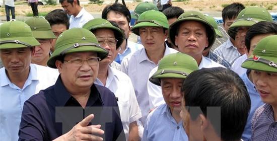 Đặt ngay trạm quan trắc lấy mẫu xả thải của nhà máy Formosa