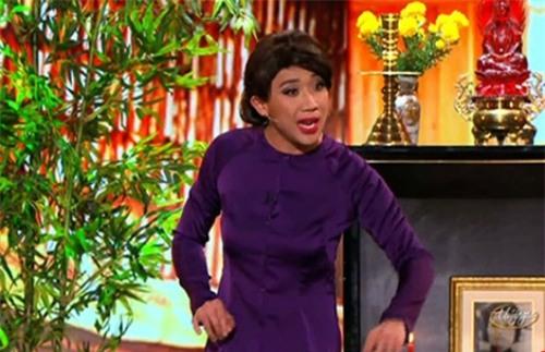 Nhân vật Tô Ánh Nguyệt là một phụ nữ hiền dịu, bao dung, gia giáo, cả đời hy sinh cho gia đình đã bị Trấn Thành biến thành một phụ nữ chua ngoa, vô học và hung tợn.