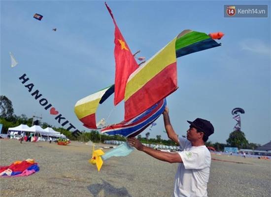 Chiêm ngưỡng những chiếc diều khổng lồ tại Festival diều - 2016 - Ảnh 13.