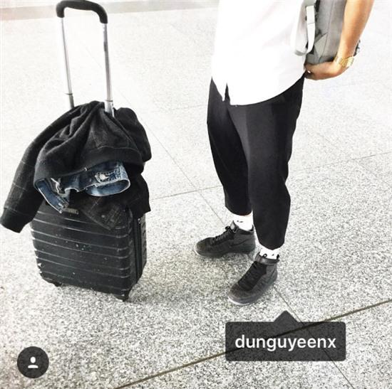 Đừng giơ tay chữ V nữa, đã đi du lịch thì phải chụp ảnh như thế này này! - Ảnh 9.