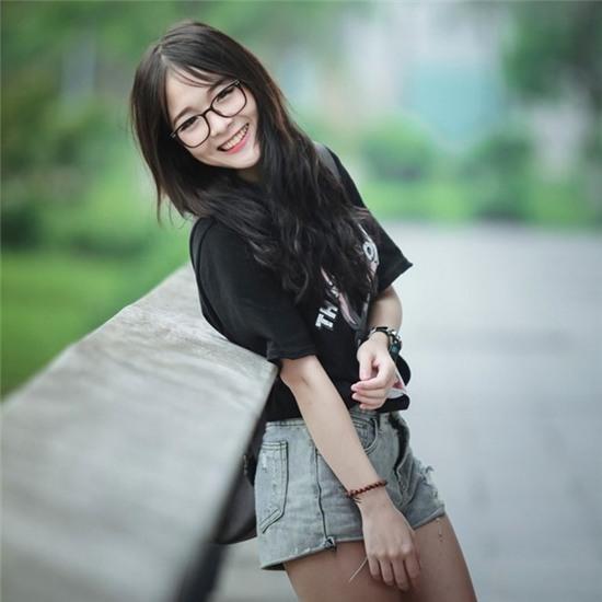 Nu vlogger xinh dep hut gan 90.000 luot theo doi hinh anh 1