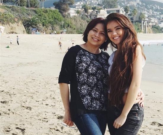 Co gai goc Viet xinh dep noi tieng cong dong mang hinh anh 9