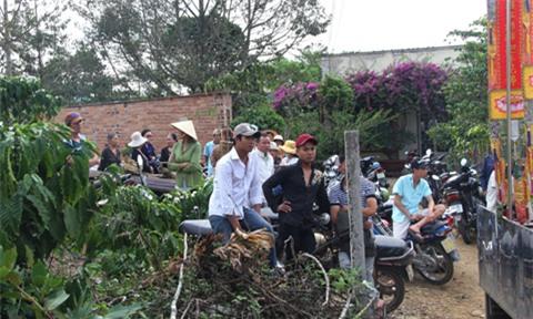 Đôi nam nữ sát hại người lái xe ôm cách nhà 50km sa lưới - Ảnh 2.