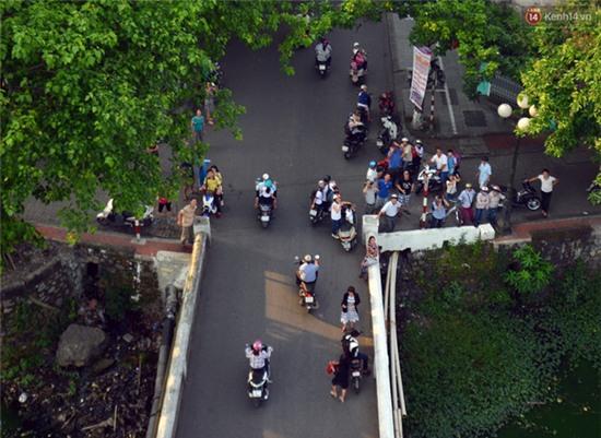 Clip: Trải nghiệm độc đáo - bay trên Kinh thành Huế bằng khinh khí cầu - Ảnh 14.