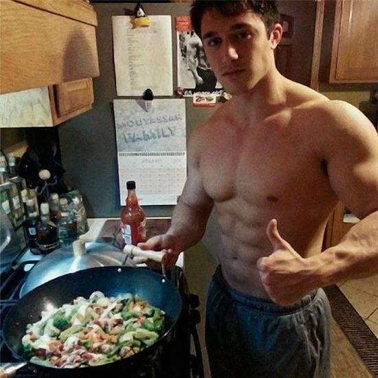 Chùm ảnh: Soái ca 6 múi vào bếp khiến các chị em phát cuồng - Ảnh 20.