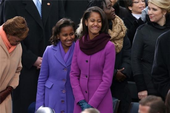 Cuộc sống giản dị đầy kinh ngạc của 2 nàng công chúa nhà Obama - Ảnh 4.