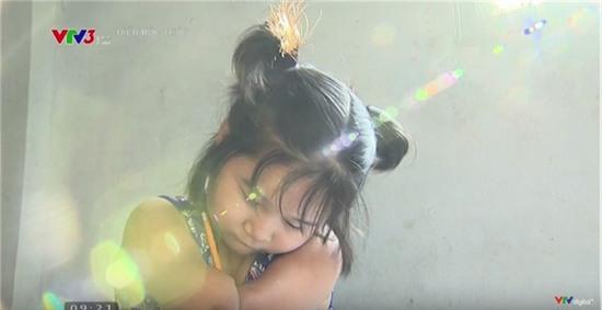 Cô bé chim cánh cụt không chân, tay và điều ước giản đơn đầy xúc động cho ngày của Mẹ - Ảnh 8.