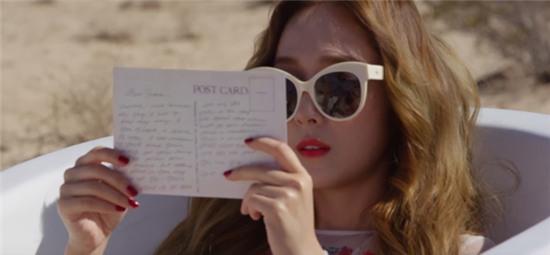 Jessica va Tiffany (SNSD) bat phan thang bai khi solo hinh anh 2