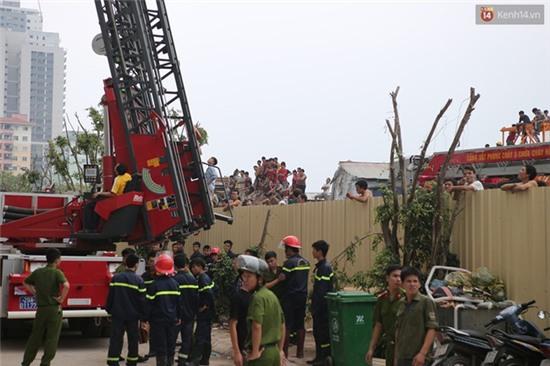 Chùm ảnh: Dở khóc dở cười cảnh nhiệt tình hóng biến của người Việt - Ảnh 11.