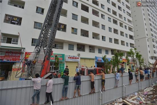 Chùm ảnh: Dở khóc dở cười cảnh nhiệt tình hóng biến của người Việt - Ảnh 9.