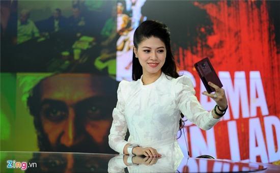 Ngọc Trinh cũng cho hay, cách đây 10 năm, khi tới dự tuyển vào nhà đài, cô đã thích sau này sẽ là người đi tìm những người dẫn chương trình. Sau gần một thập kỷ gắn bó với truyền hình, cô đã làm được điều đó.