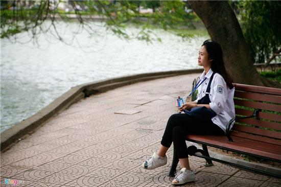 Ha Noi tro gio mat nhu mua thu hinh anh 7